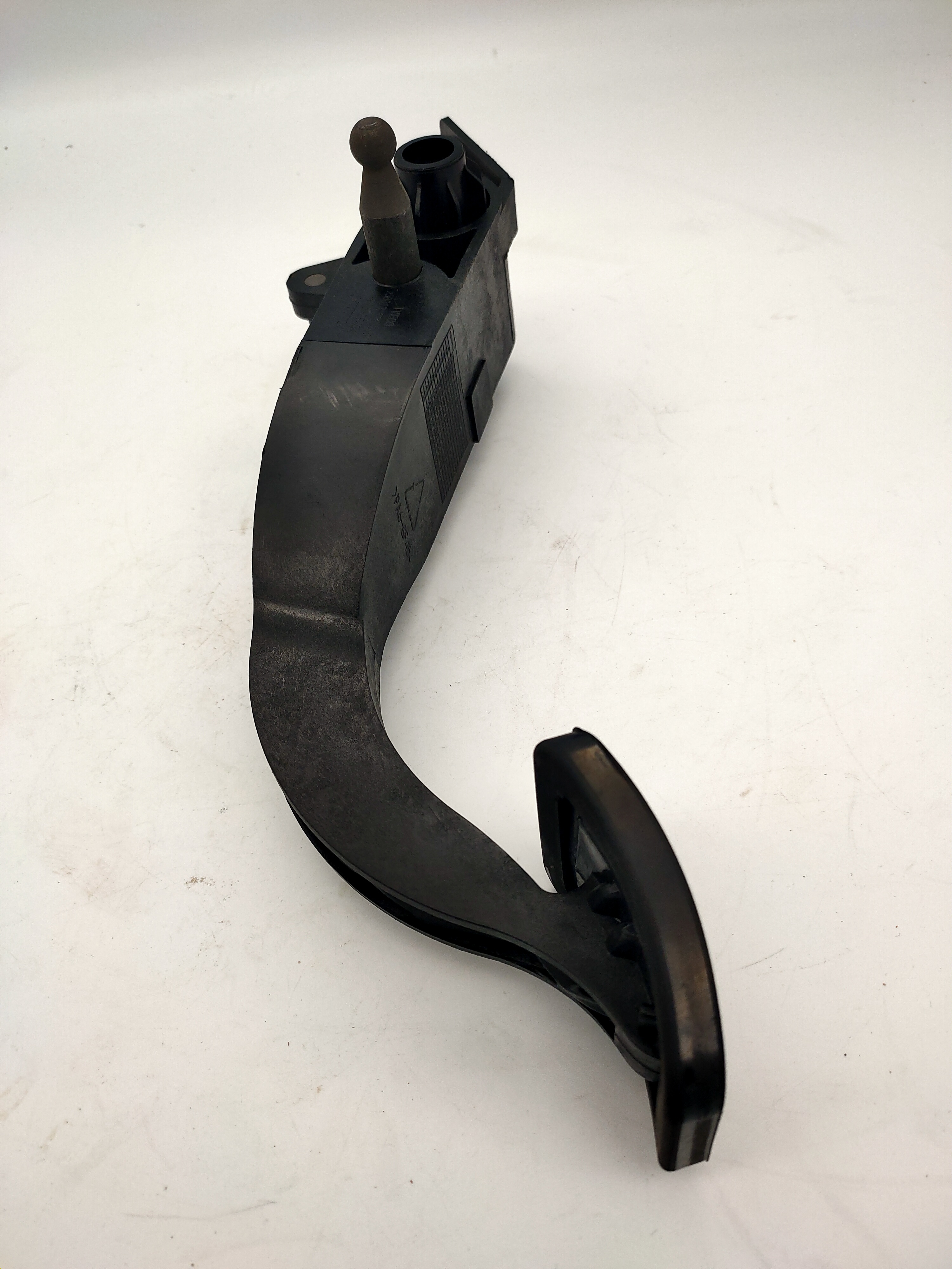 依维柯得意宝迪威尼斯之情液压离合器踏板总成脚踏板其他