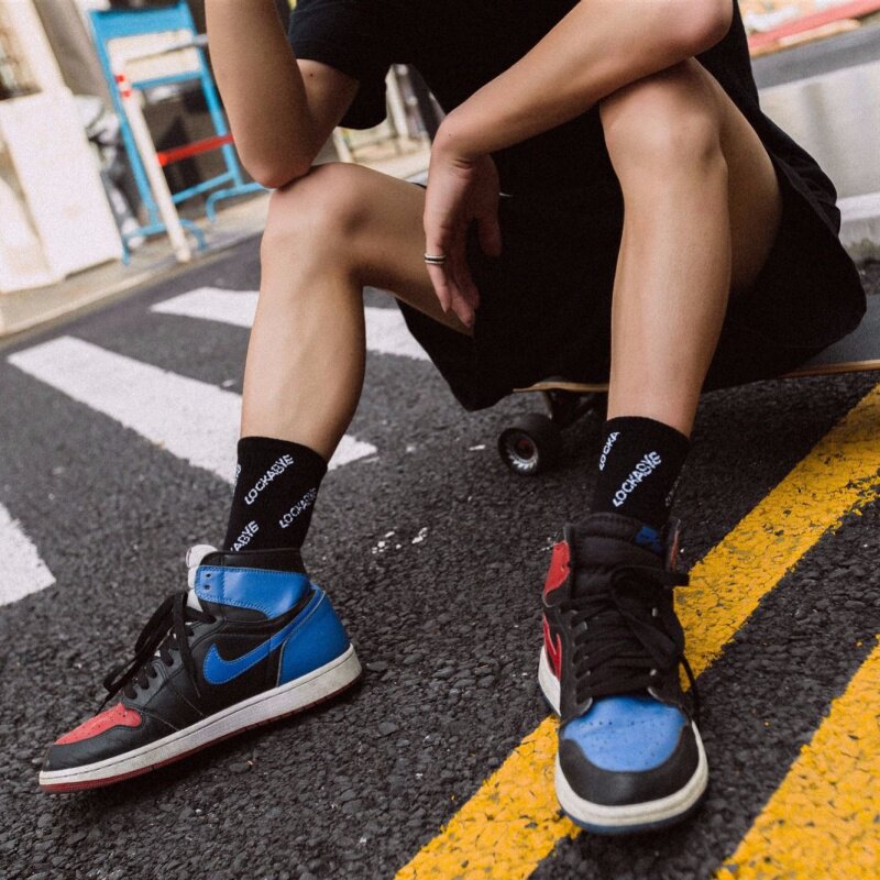 言闻ins原宿风潮袜子男女中筒长筒韩版防臭嘻哈街头滑板袜aj篮球