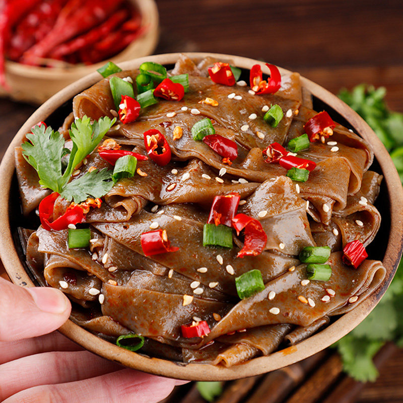 荞麦面皮黑全麦非油炸0脂肪凉面皮速食