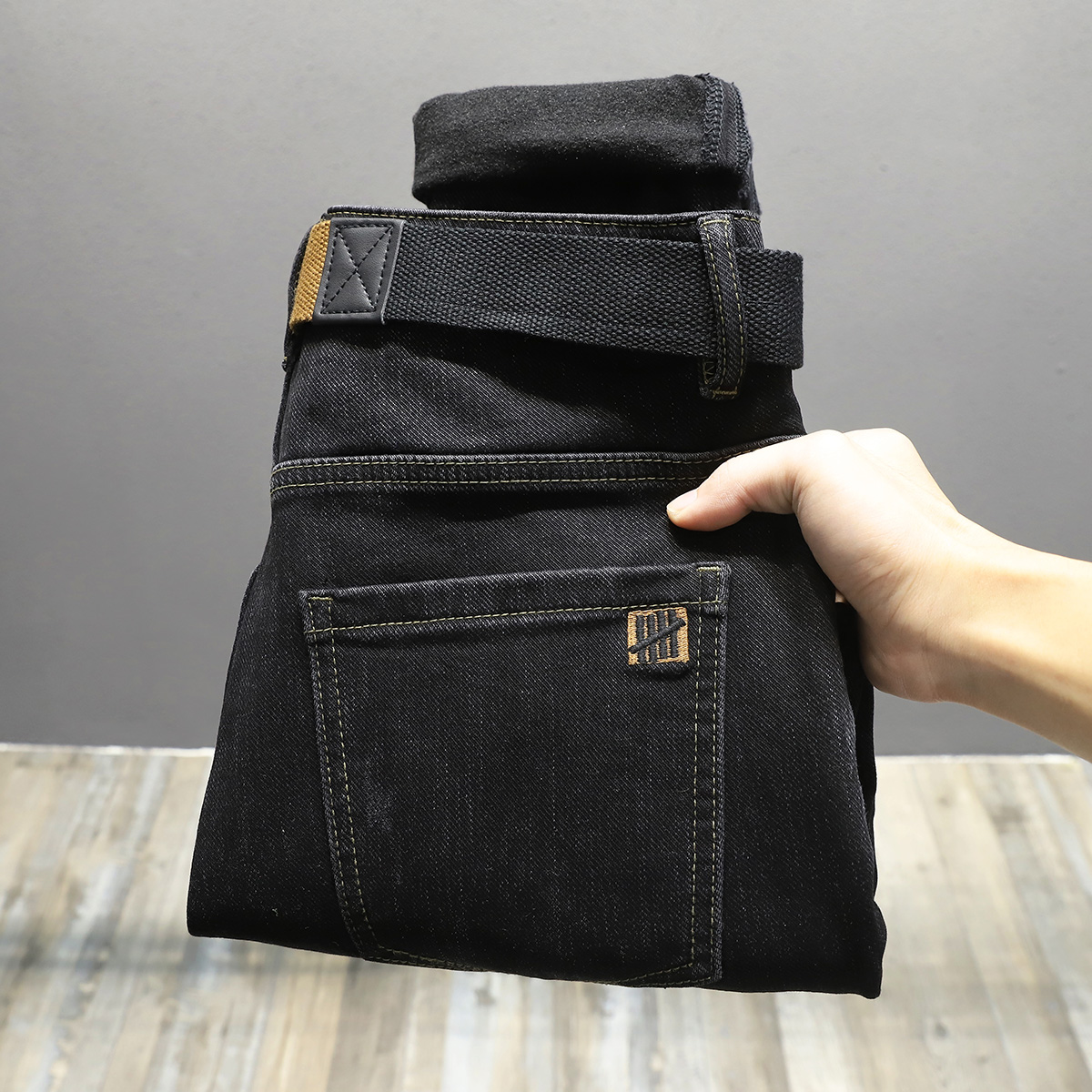 香港潮牌厚绒冬季保暖牛仔裤男加绒加厚质感舒适柔软弹力小脚长裤