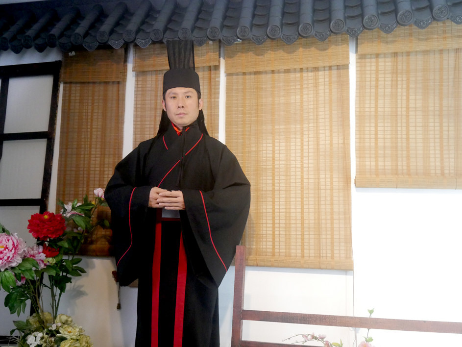 上衣下裳红黑玄色直裾古代汉服礼服秦汉三国汉服定制