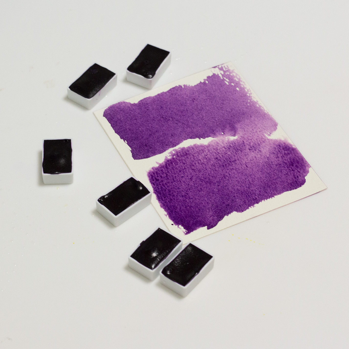 紫罗兰固体蜂蜜水彩全块紫色颜料violetlight纯色水彩颜料