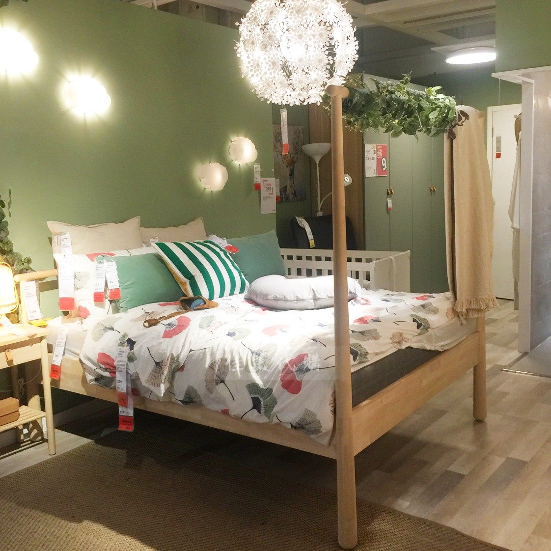 代购北欧宜家格约拉床架桦木双人床实木木床简约现代实木床