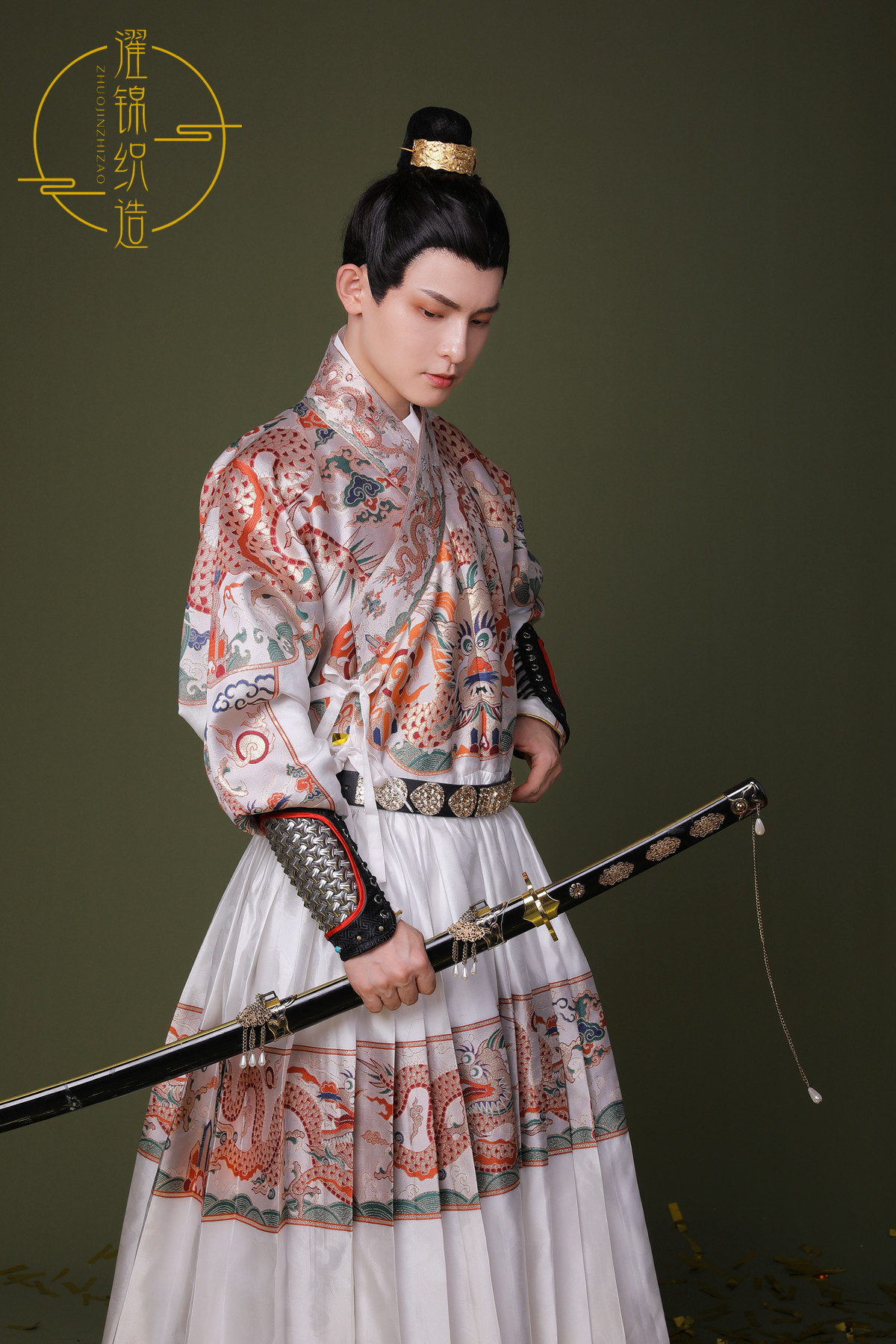 锦织造明八宝五彩过肩蟒妆花纱飞鱼曳撒贴里民族服装