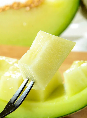 蜜瓜哈密瓜玫珑新鲜水果当季玲珑冰淇淋奶香梅陇甜瓜9斤￥39券后月销