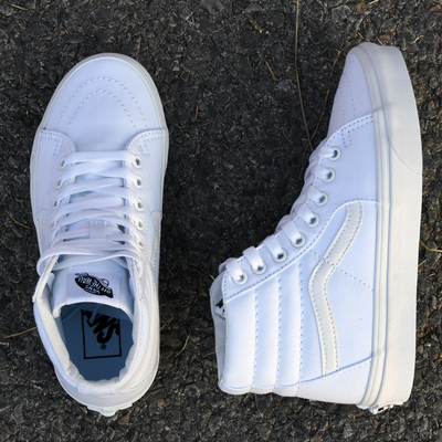 老张vanssk8hi全白高帮经典款男女休闲帆布鞋滑板鞋vn000d5iw00
