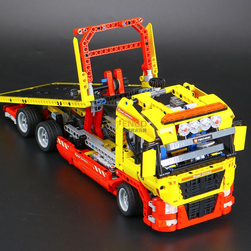 兼容乐高8109科技平板卡车拖头货车成人拼装积木塑料积木