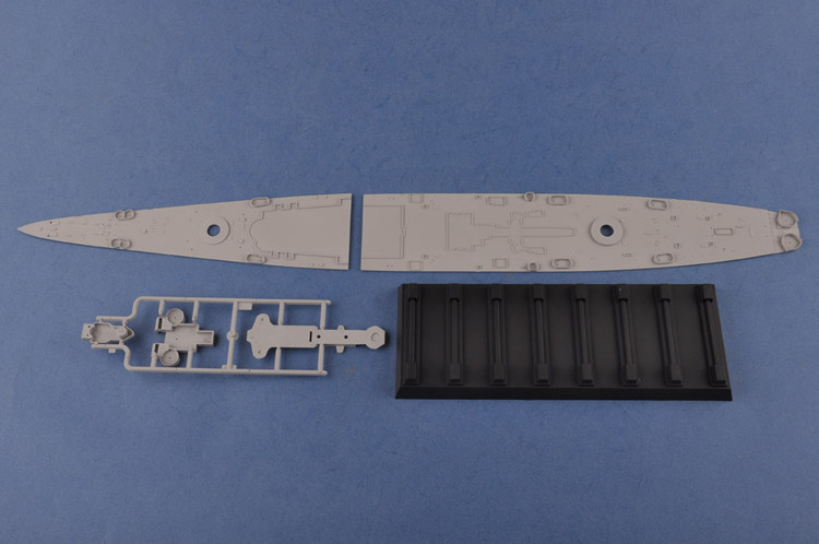 hobbyboss小号手模型美国海军巡洋舰cb-1阿拉斯加86513舰艇