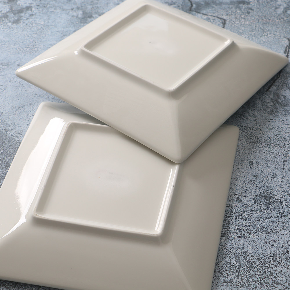 某牌孤品磨标白色条纹正方形盘子新骨瓷菜盘高端盘