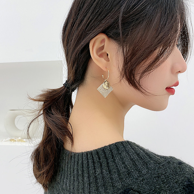 女王头像金币耳环2020年新款潮满钻奢华大气方形耳坠耳钉  聚优品耳饰