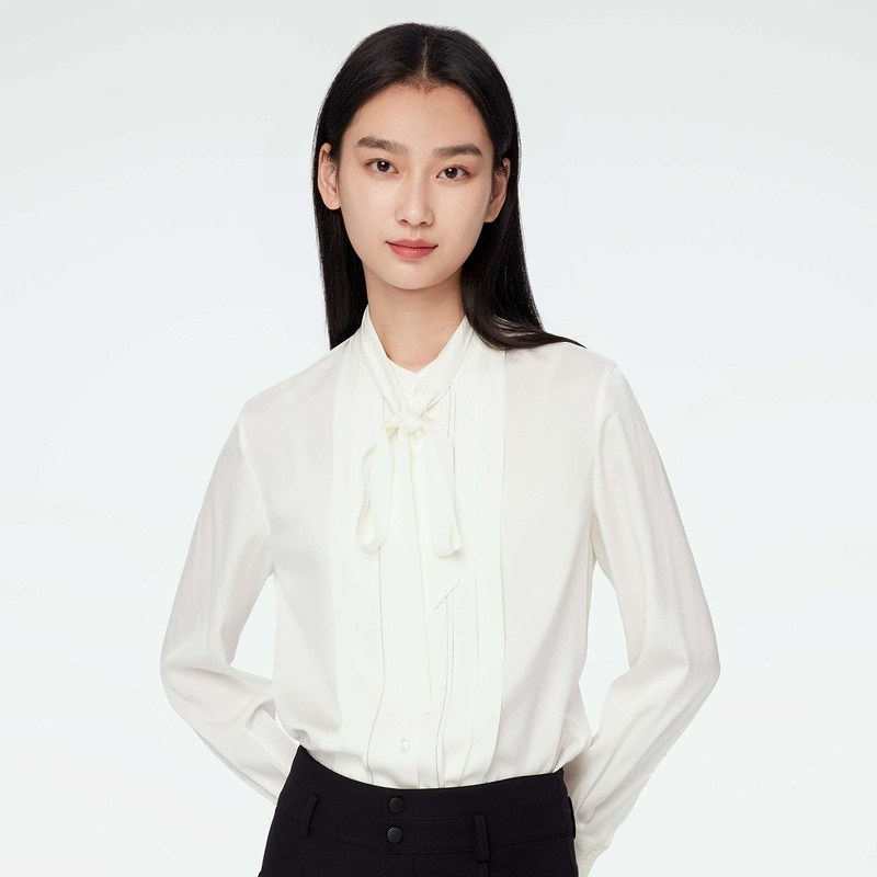 epyaying雅莹女装白色压褶桑蚕蚕丝系带衬衫衬衫