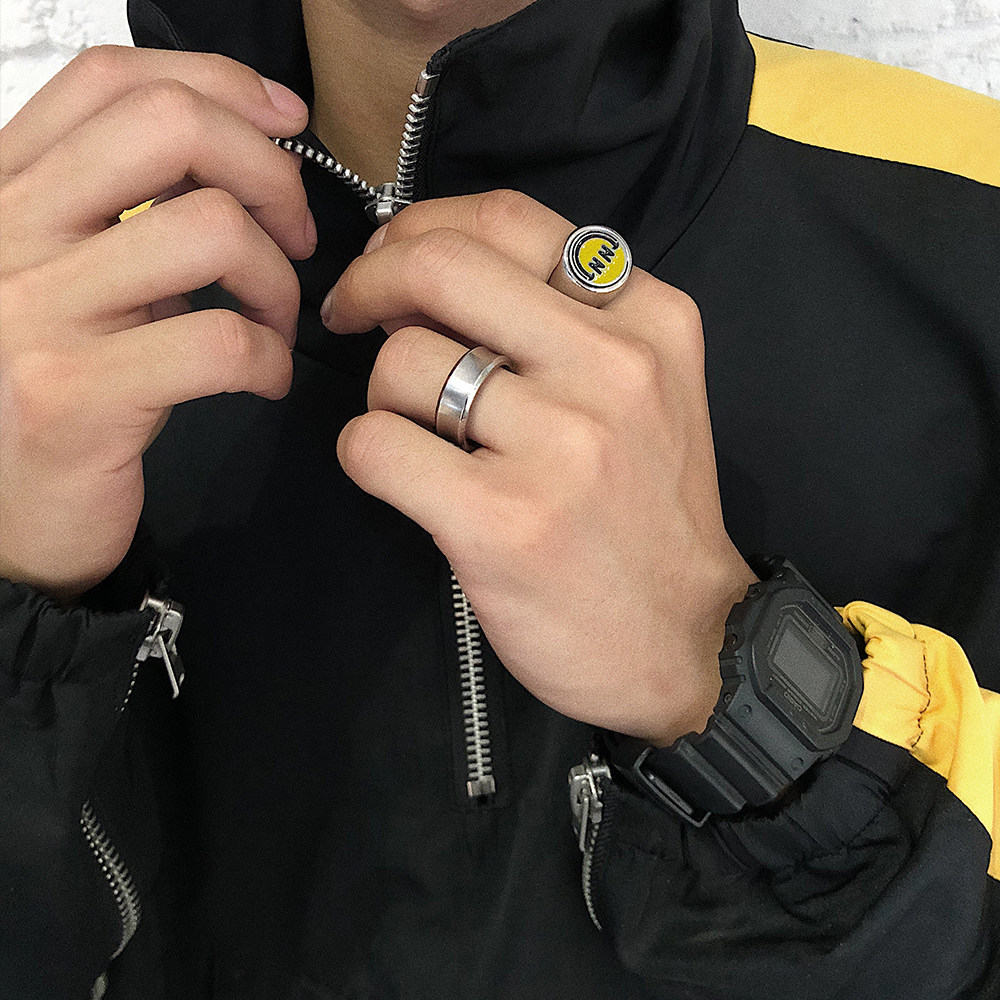 saz韩国ins网红同款潮牌配饰嘻哈笑脸设计戒指男女钛钢情侣食指环