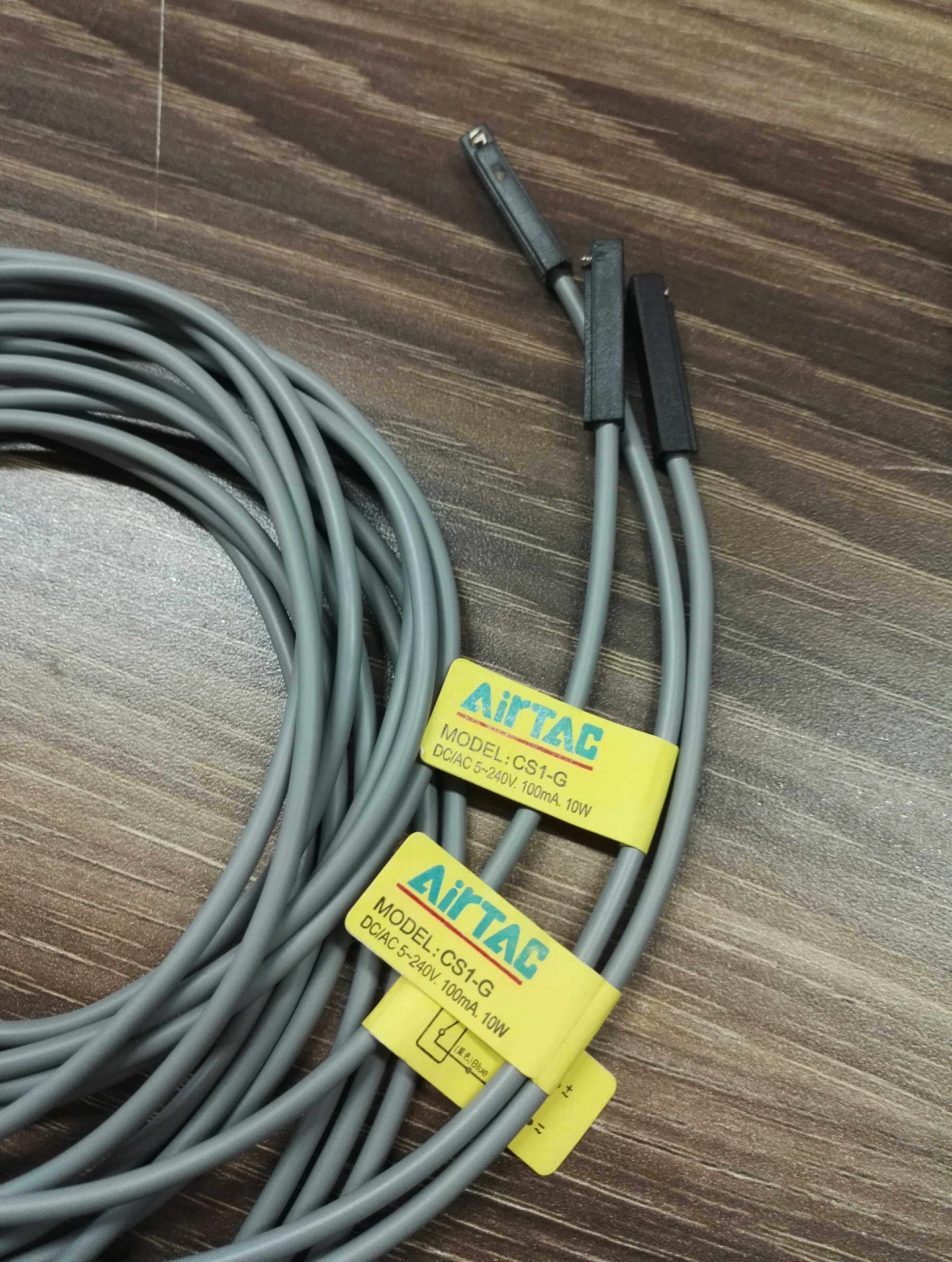 亚德客cs1g磁性开关气缸感应传感器电磁阀先动控制感应开关