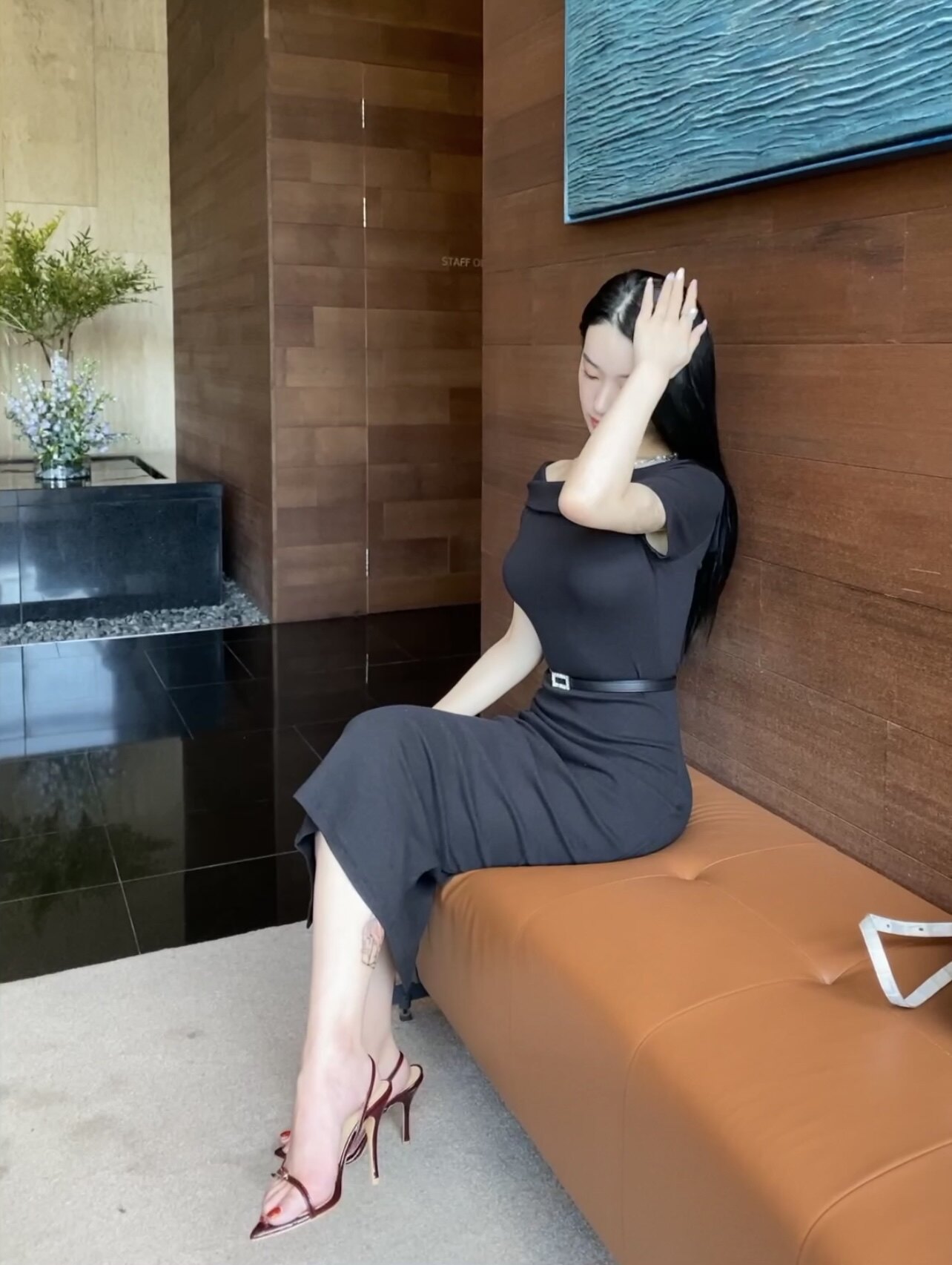 孙智惠韩国定制夏娃诱惑窒息高级不敢靠近一字连衣裙