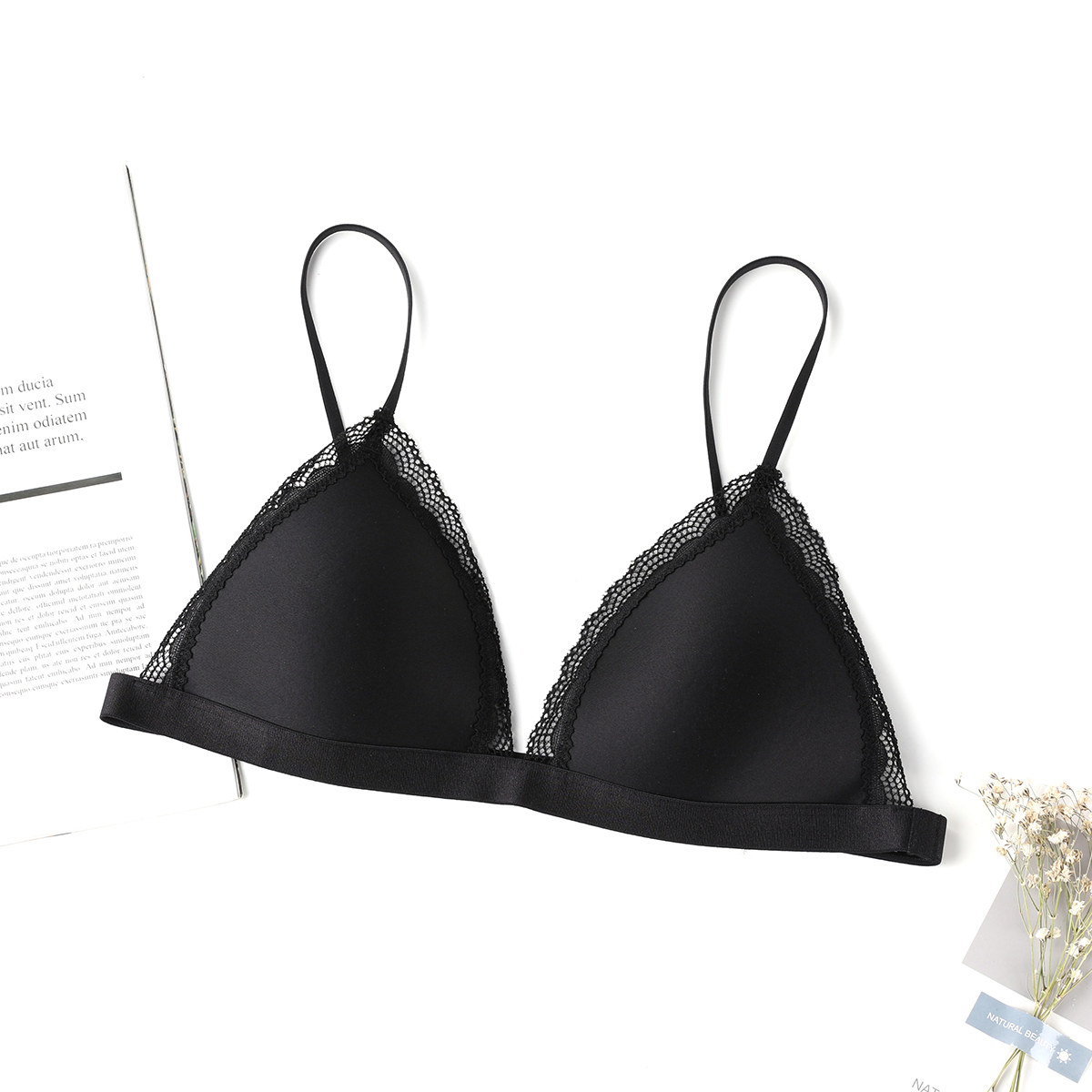 安莉旗下e-bra薄款小胸钢圈三角文胸文胸