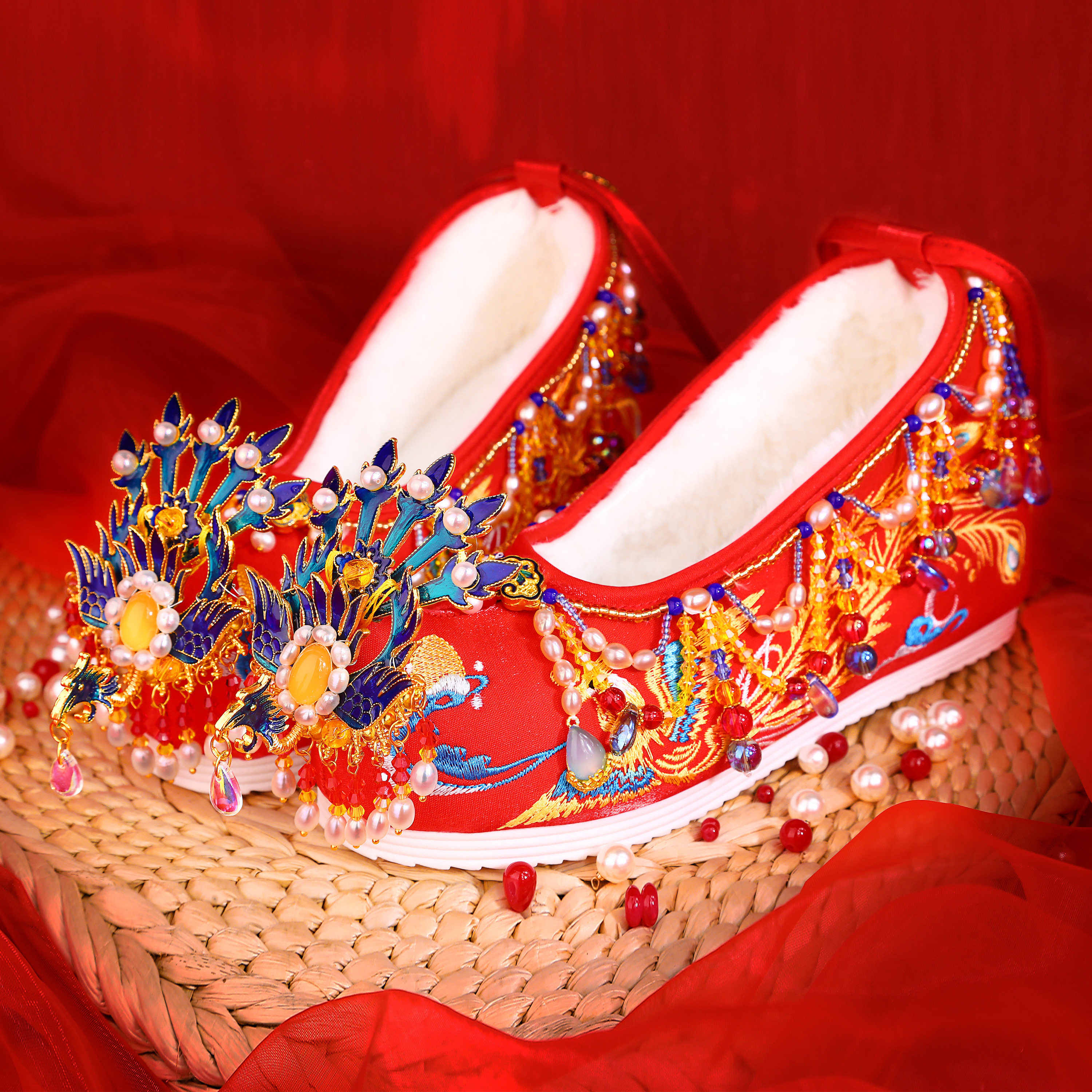 比翼双飞装饰加工天然玛瑙淡水珍珠中式秀禾婚鞋女绣花鞋红色