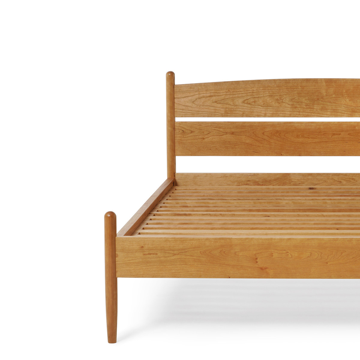 mumo木墨 夏克式圆腿床 圆腿樱桃木床 北欧实木双人床 主卧 - 木墨