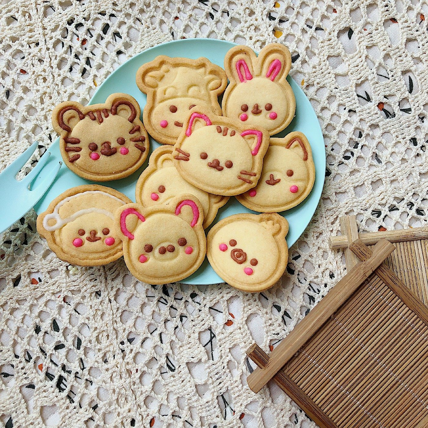 生肖手工日本网红卡通动物曲奇饼干甜品教师节曲奇饼干