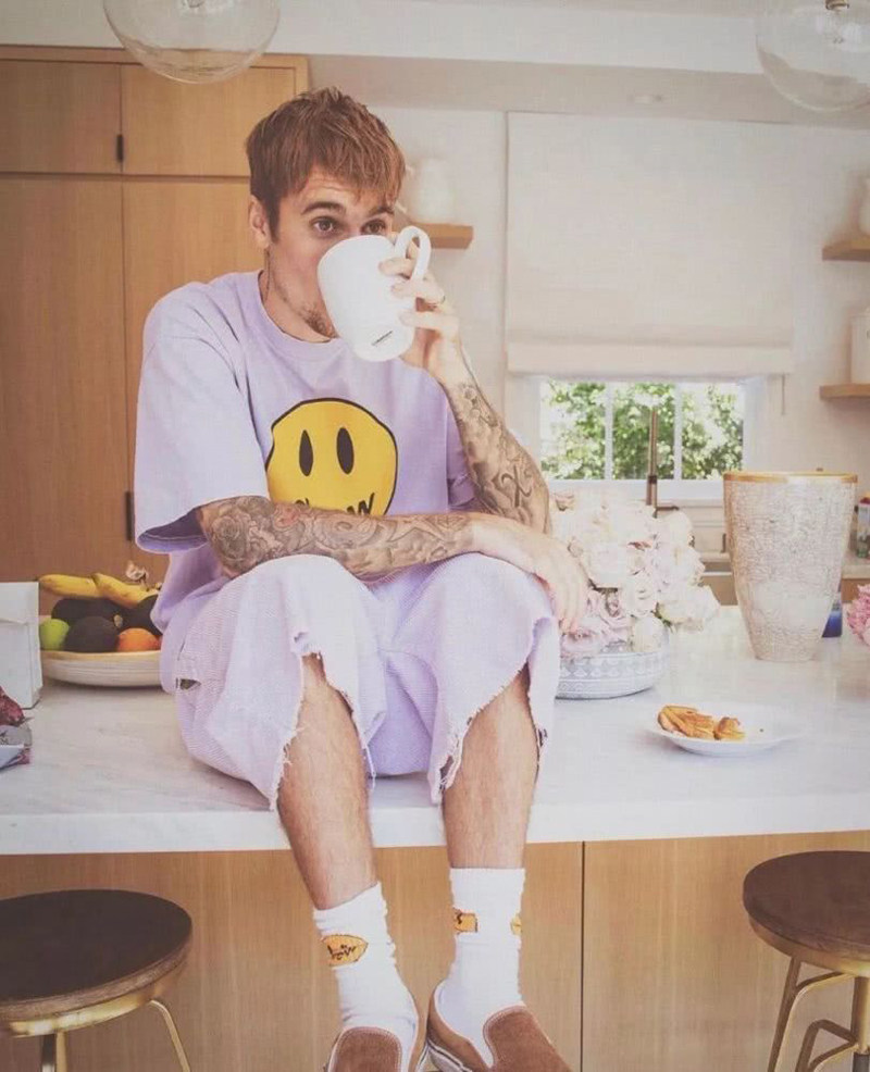 贾斯汀比伯袜子潮牌高帮长筒运动男士袜子男笑脸drew中筒袜