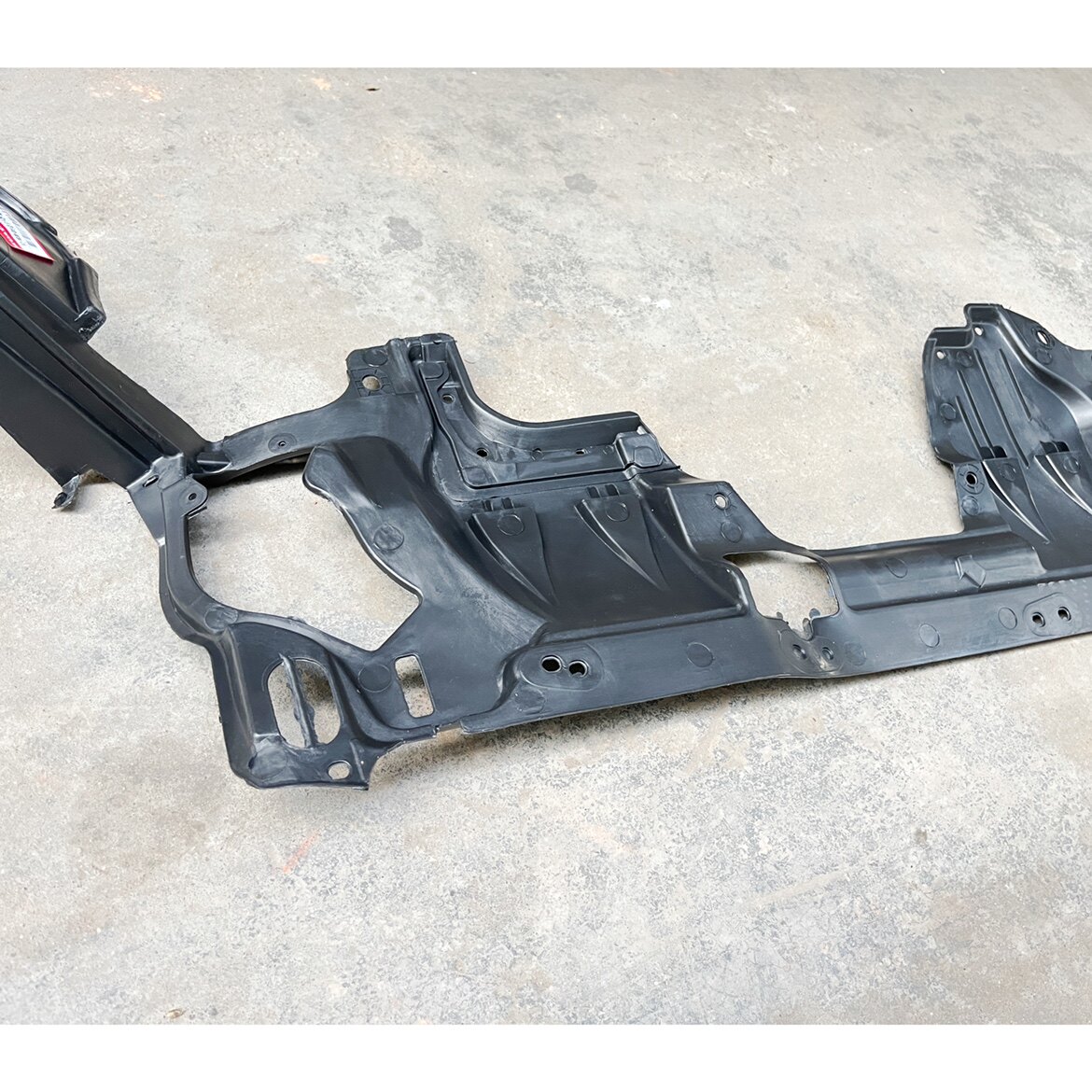 八代发动机护板水箱雅阁13年挡泥板车底防护板