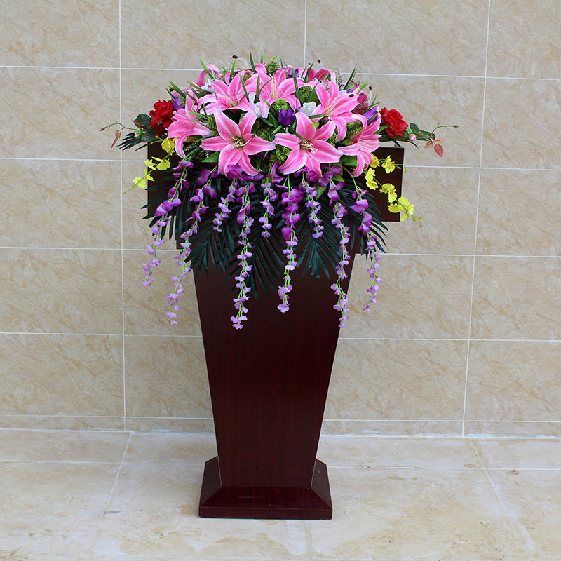 演讲讲台摆放仿真挂式花假前台花会会议桌主持仿真花