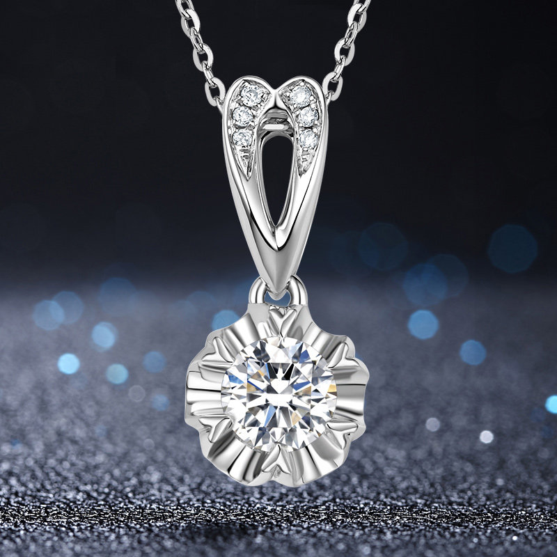 项链18k白金钻石吊坠克拉显钻结婚pt950铂金颈饰