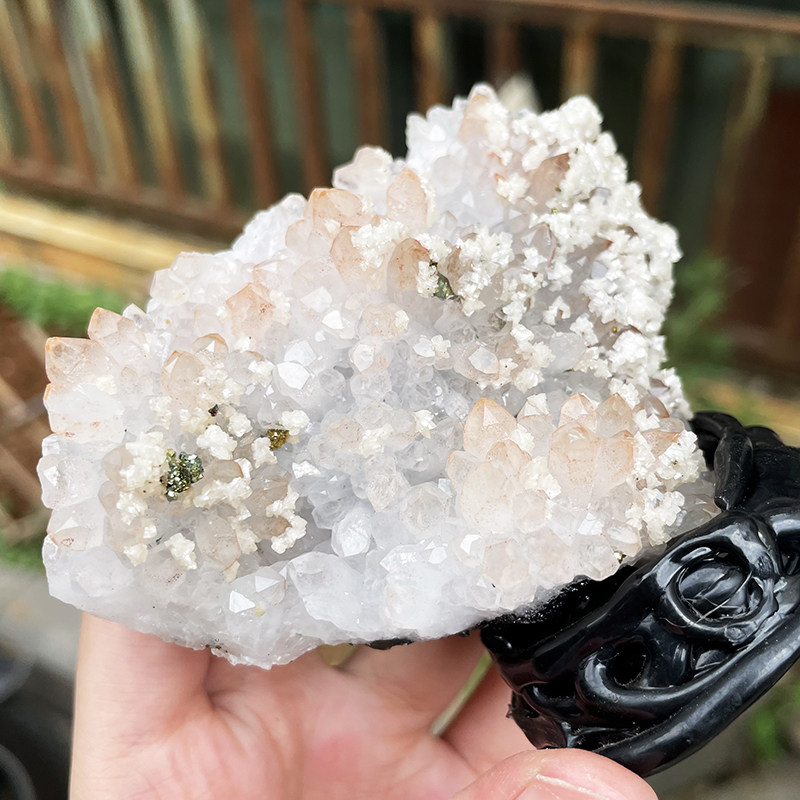 天然湖北粉红红水晶共生白云石晶簇摆件矿物晶体奇石