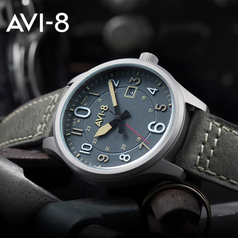 AVI8进口飞行员手表军迷腕表日期大三针运动男士石英夜光手表4053