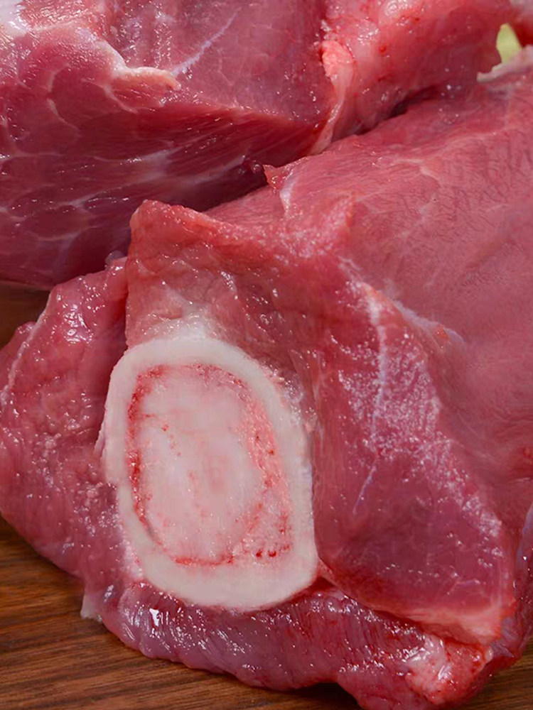 新鲜冷冻猪棒肉猪筒骨腿骨4斤骨头顺丰包邮生猪肉