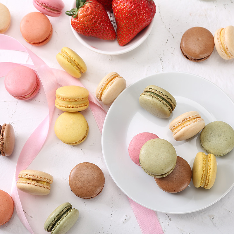 怡云小镇法式马卡龙甜点西式小蛋糕点心节日送礼品零食面包礼盒