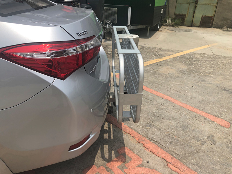 车尾行李架汽车拖车方口折叠行李旅行架货行李箱其它加装