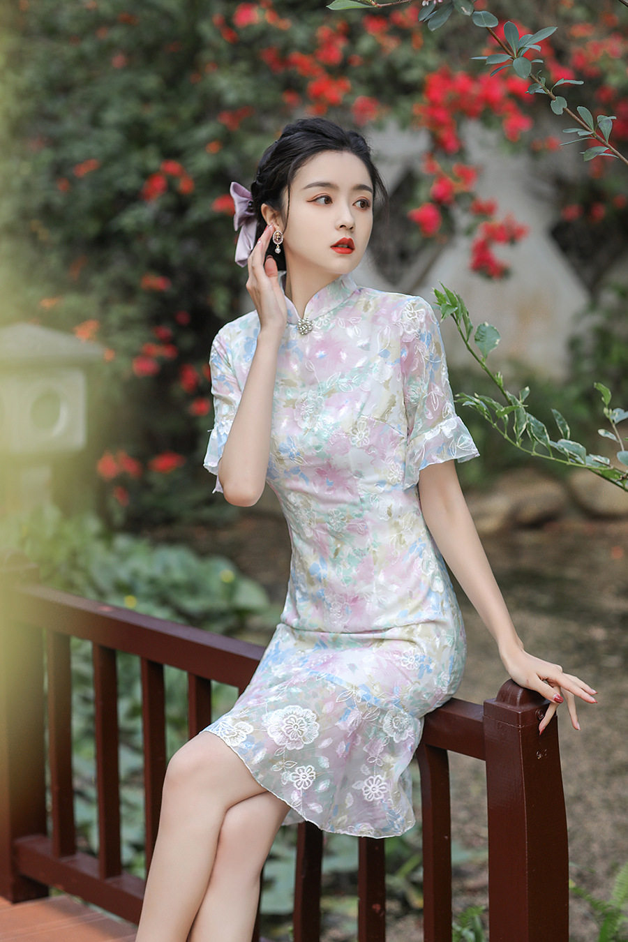 春夏新款中国风改良新式雪纺绣花中旗袍年轻款少女鱼尾连衣裙日常