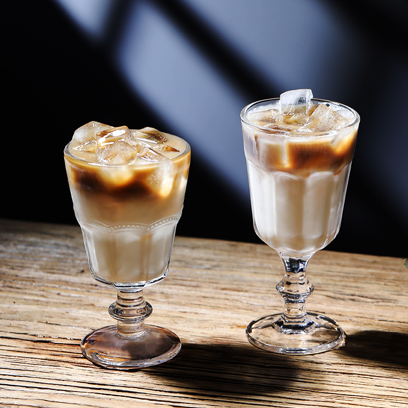 奶茶秋天第一杯图片_秋天的杯奶茶啥意思_秋天第一杯奶茶注册