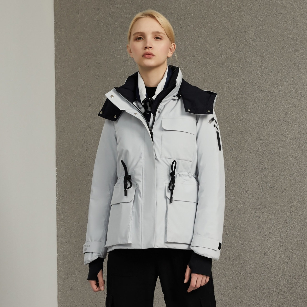 波司登2019新款goretex户外运动保暖时尚女装外套羽绒服b90131108羽绒