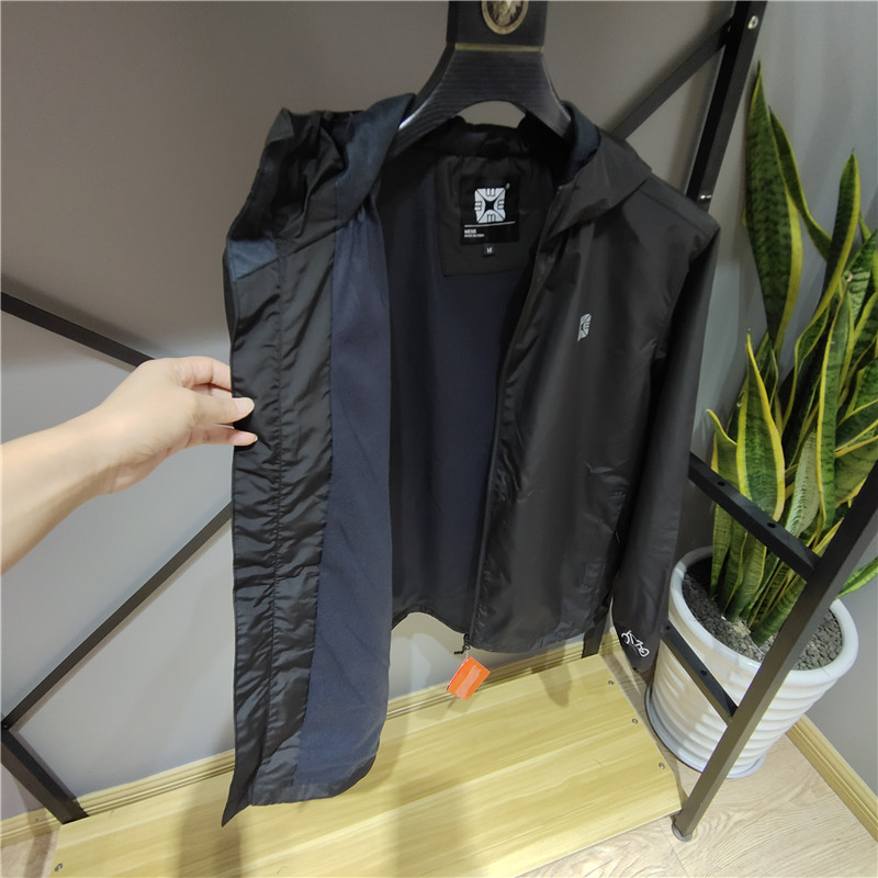 真的稳好物件！秋冬季男士宽松连帽防水连帽户外冲锋夹克衫外套潮