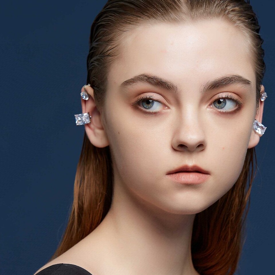 闪钻简约耳夹通勤百搭设计师高级无耳方形耳骨耳夹