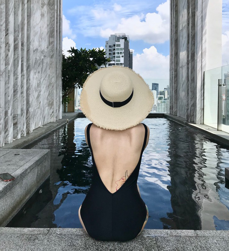 韩国新款代购in显瘦连体泳衣女性性感露背连体泳衣