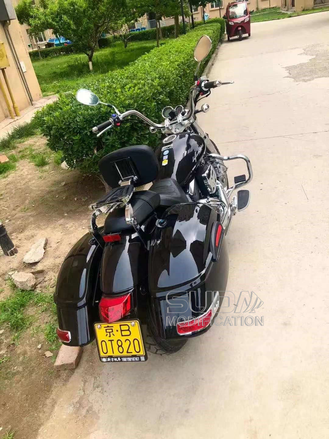 摩托车大边箱力帆v16边箱三箱哈雷改装专用防撞摩托车车架