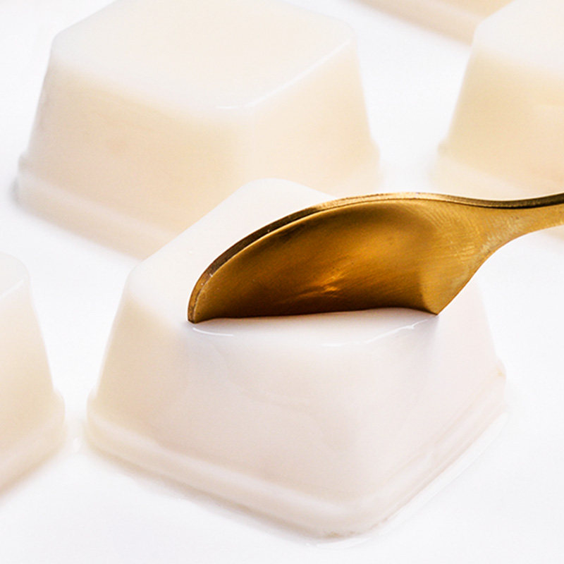 蜡笔小新200g鲜奶布丁高颜值儿童果冻食品网红夏季果冻