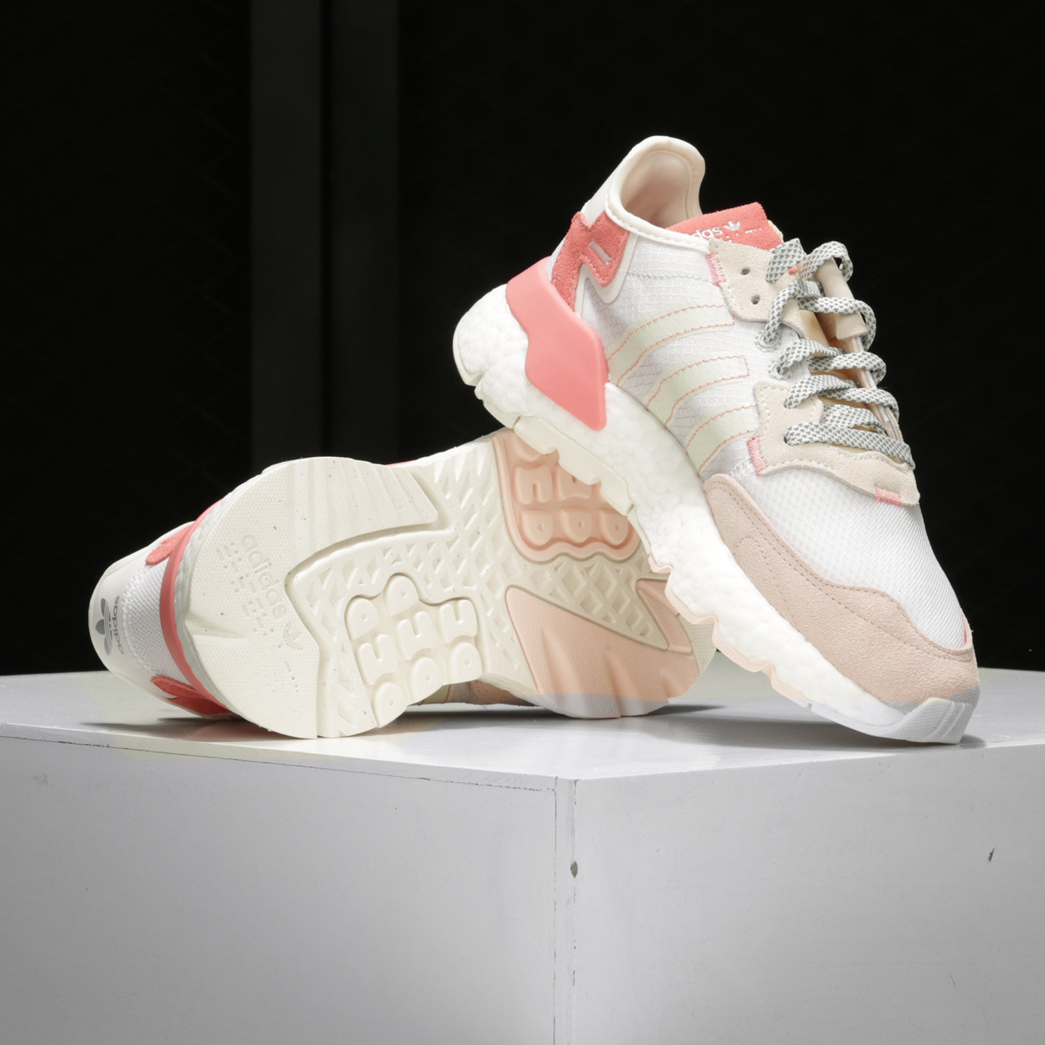 adidas阿迪达斯正品三叶草nitejogger女子经典运动鞋fy3103运动休闲鞋