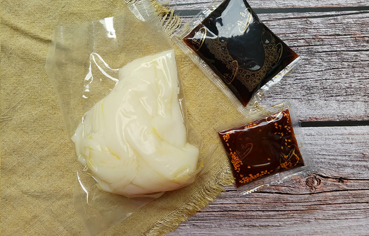 面皮陕西凉皮汉中米皮城固真空即食非擀凉拌冲泡方便面