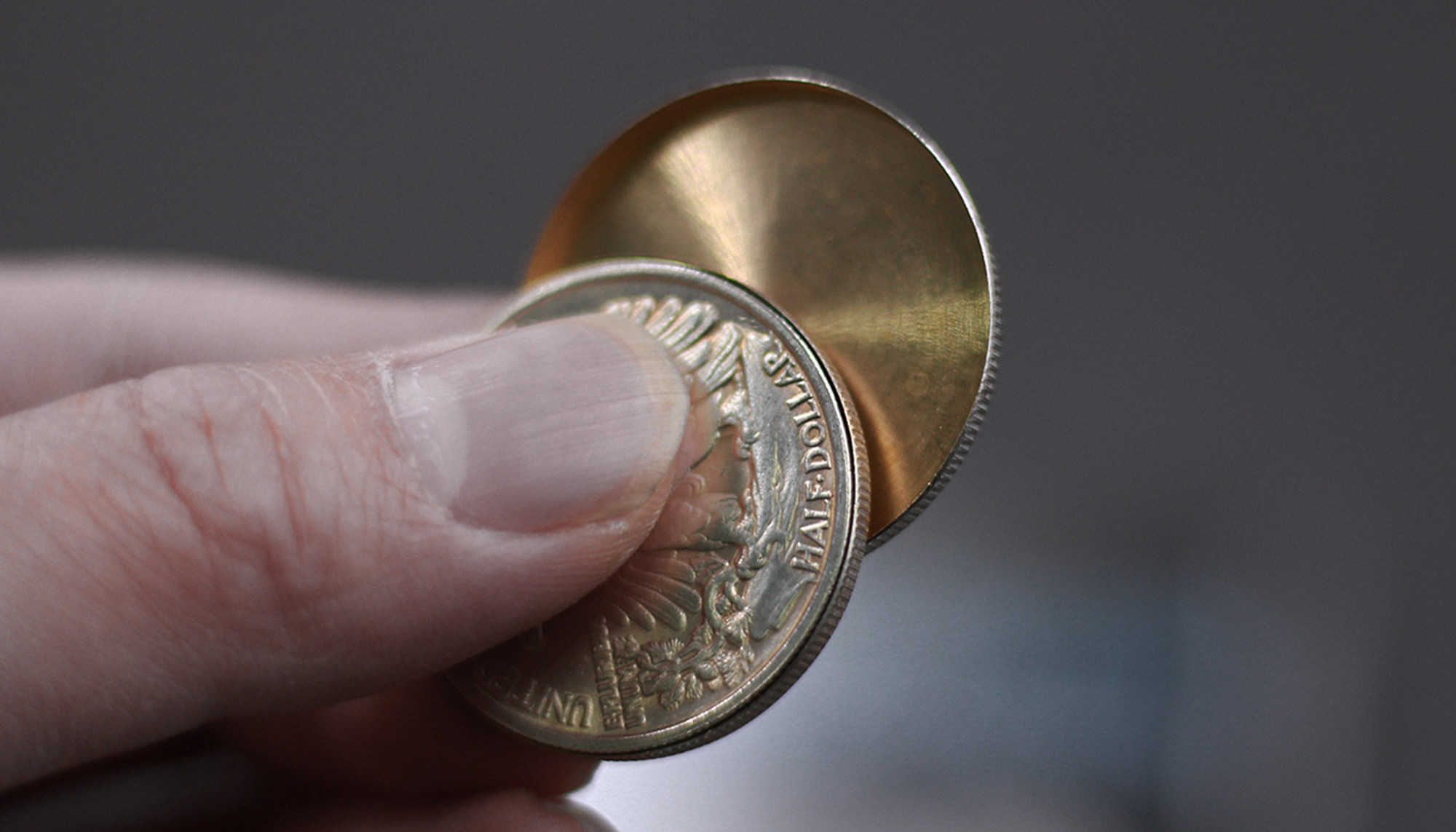 硬币魔术天下triadcoins三仙行走女神摩根近景魔术道具