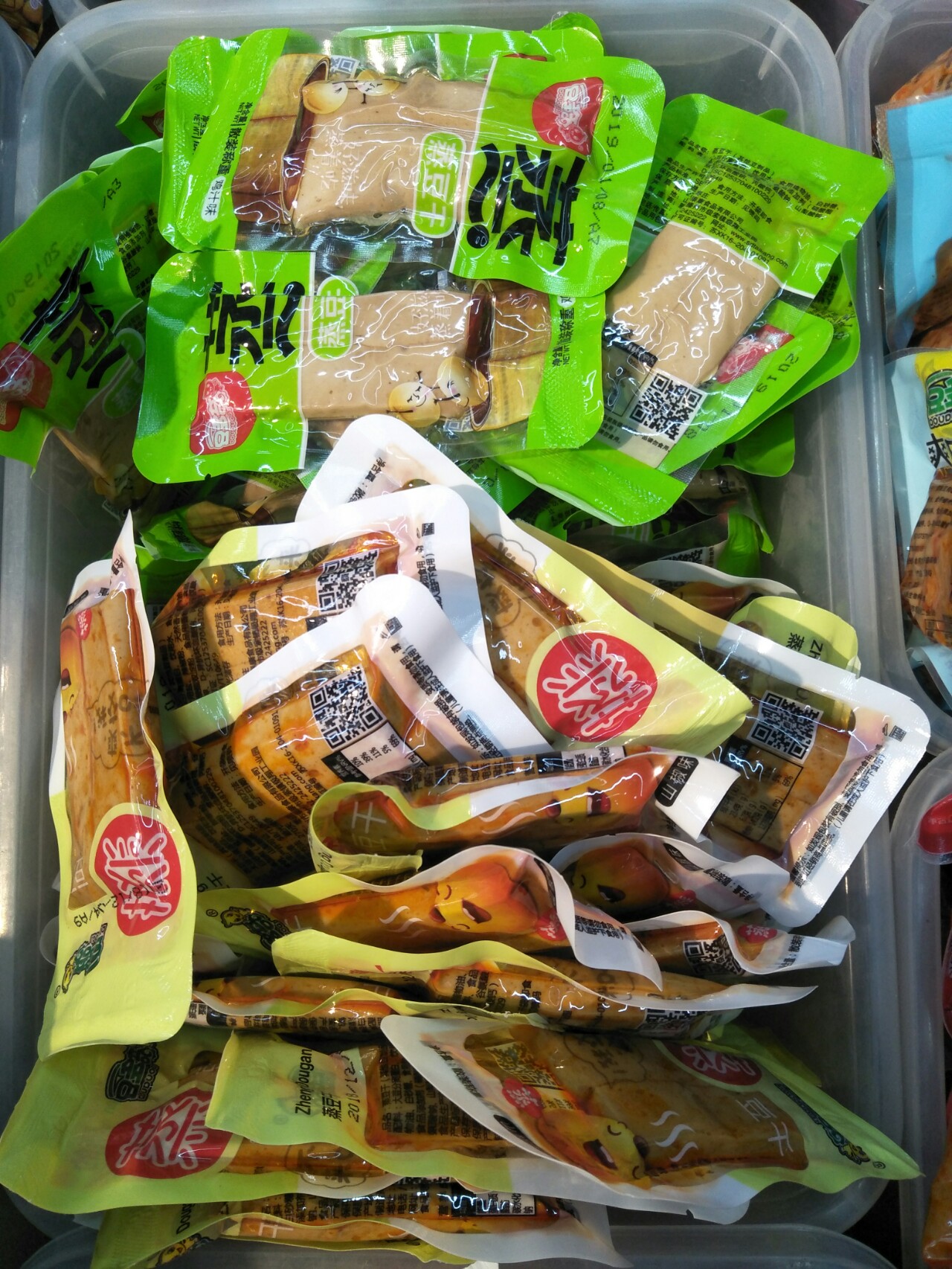 零食多奇蒸豆干小豆制品素食豆腐干休闲500g一斤豆腐干