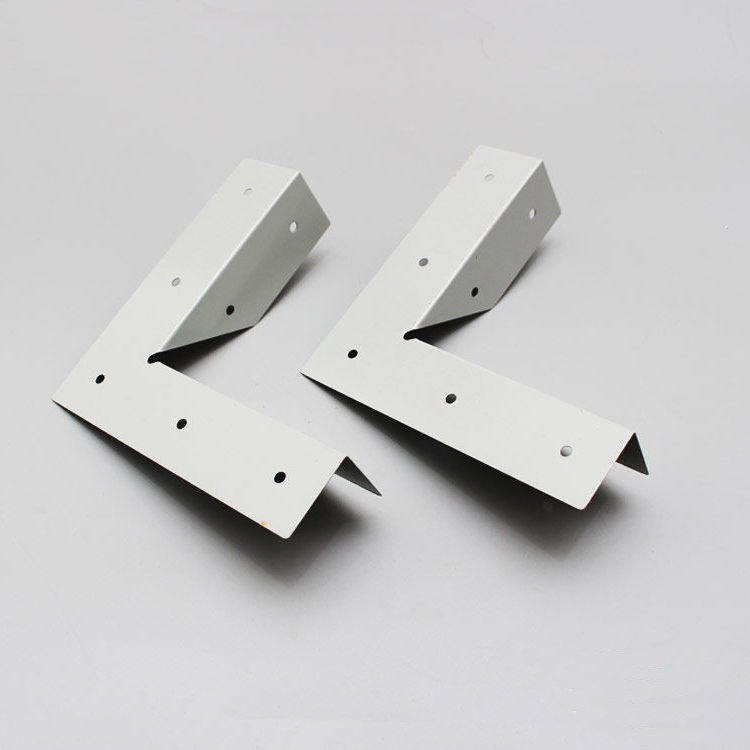 高档角板钢固连工地龙骨加木轻加膏石转角吊顶护墙角