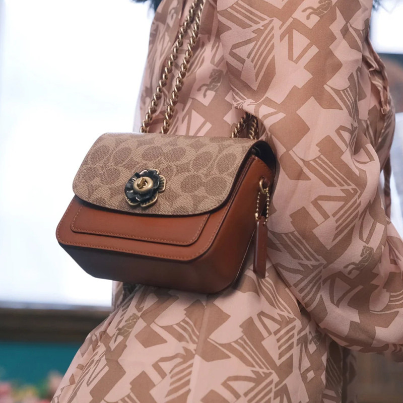 coach蔻驰山茶花包女专柜新款madison女士单肩斜挎通用款女包