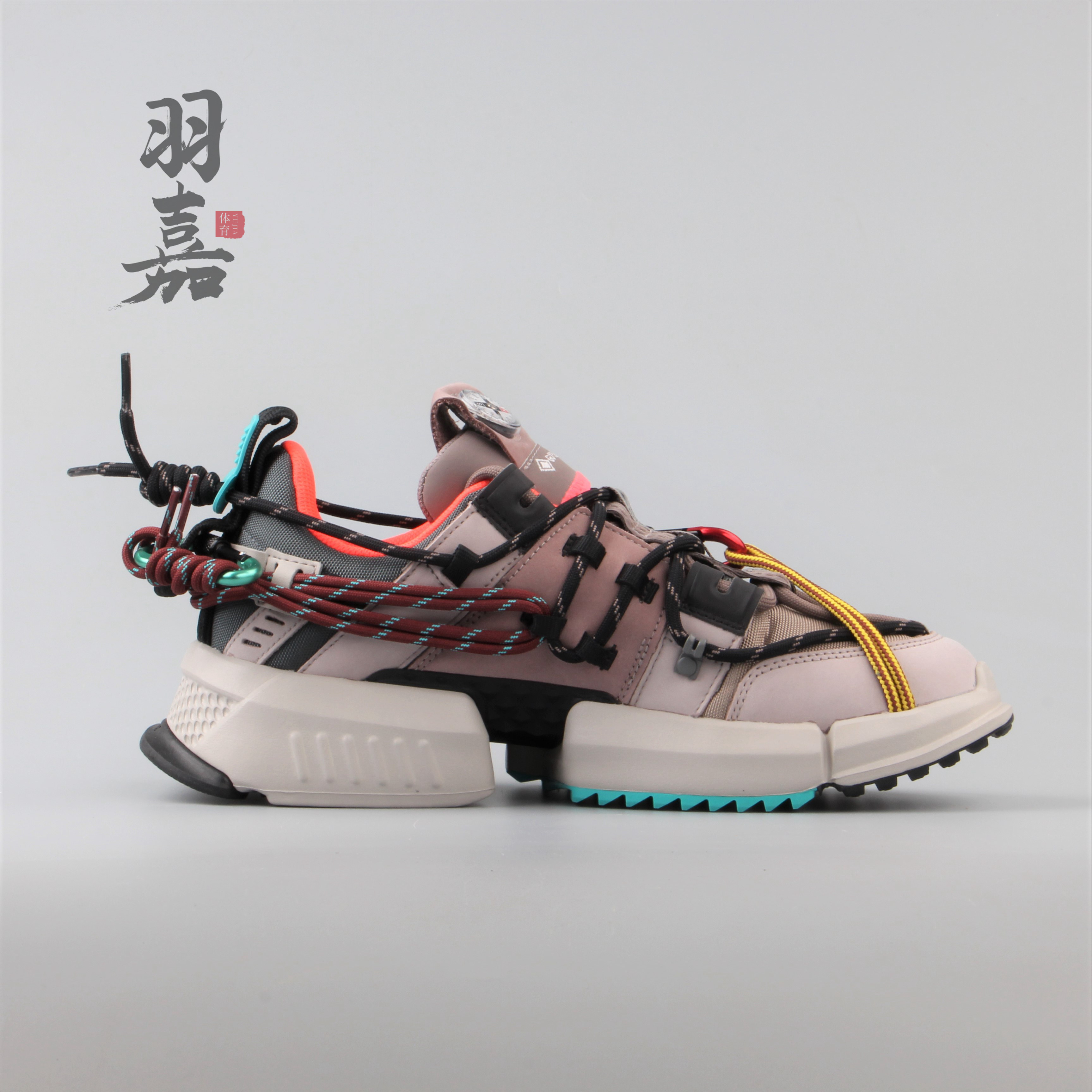 中国李宁新款休闲鞋时装秀盘古gtx防水防滑低帮运动休闲鞋