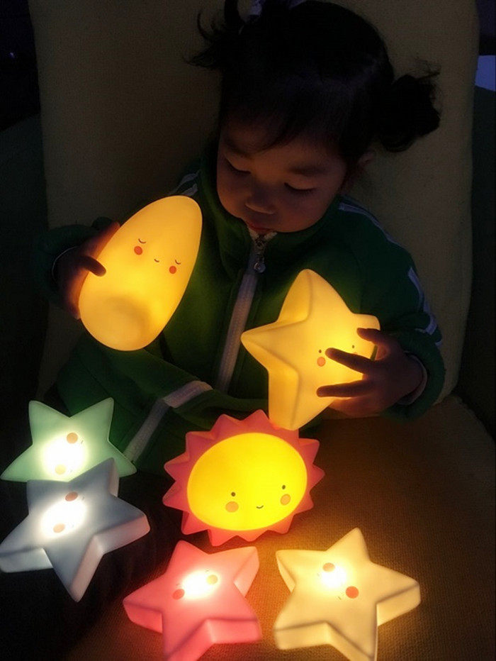 ins星星星月亮宝宝安抚小夜灯卧室婴儿喂奶房间发光玩具