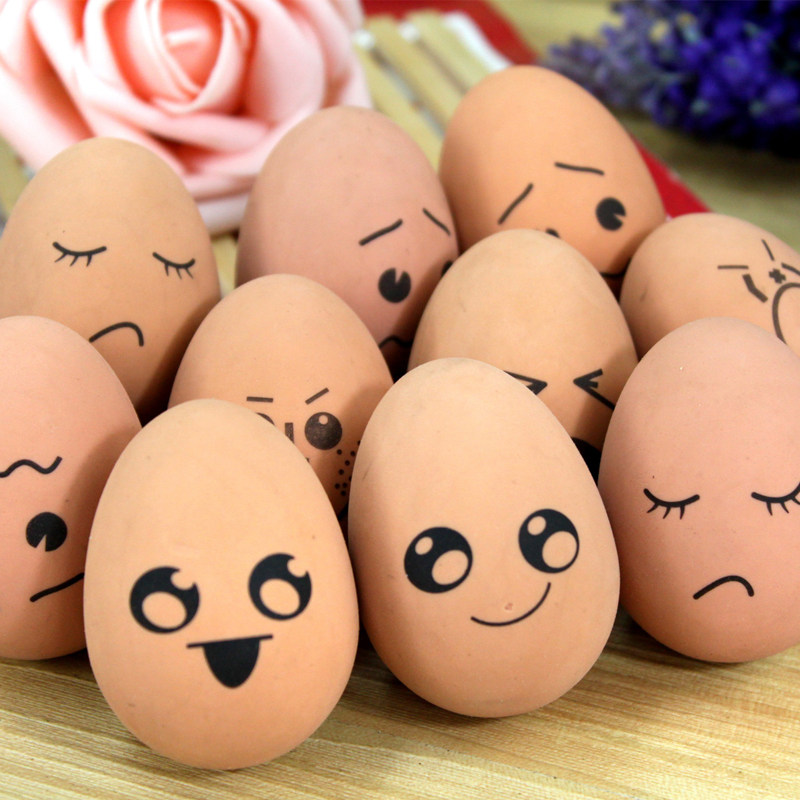 弹力鸡蛋橡胶实心猫咪狗狗玩具小型宠物玩具橡胶球