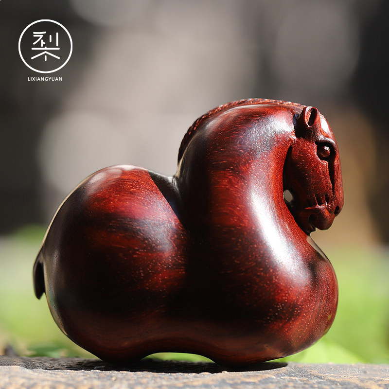 梨香唐马手把印度小叶紫檀木雕小件文木雕