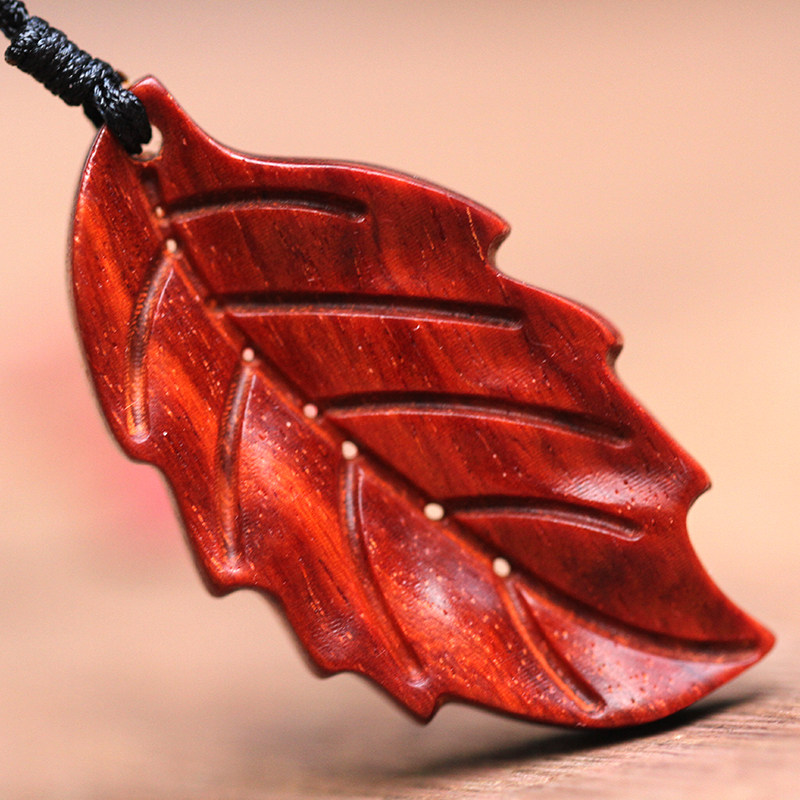 梨香院一叶知秋枫叶吊坠印度小叶叶紫檀木红木毛衣木雕